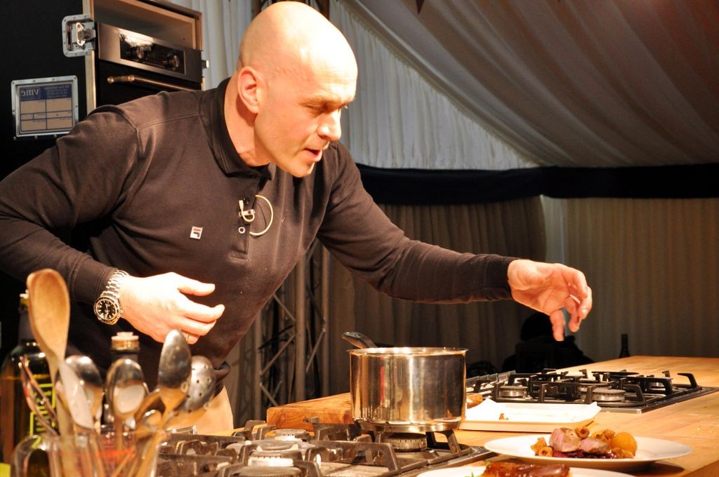 Simon Rimmer - on stage